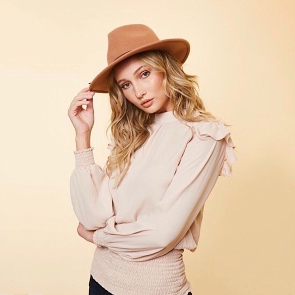 (LAST M) Kenzie Top - Picture 2 of 5